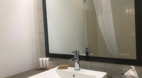 Country Inn & Suites by Radisson, Milwaukee Airport, WI image 14